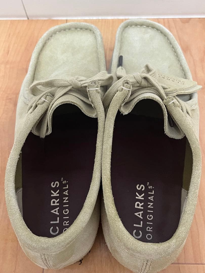美品 Clarks クラークス ワラビー メープルスウェード 25.0cm