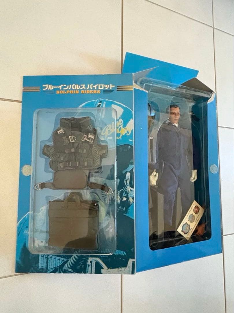 【値下げ】ELITE FORCE ブルーインパルスパイロット 1/6スケール