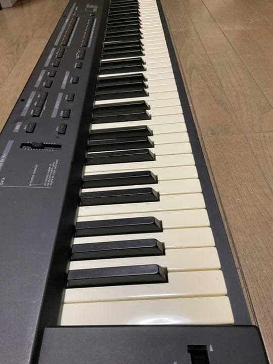 鍵盤楽器 Roland A-33