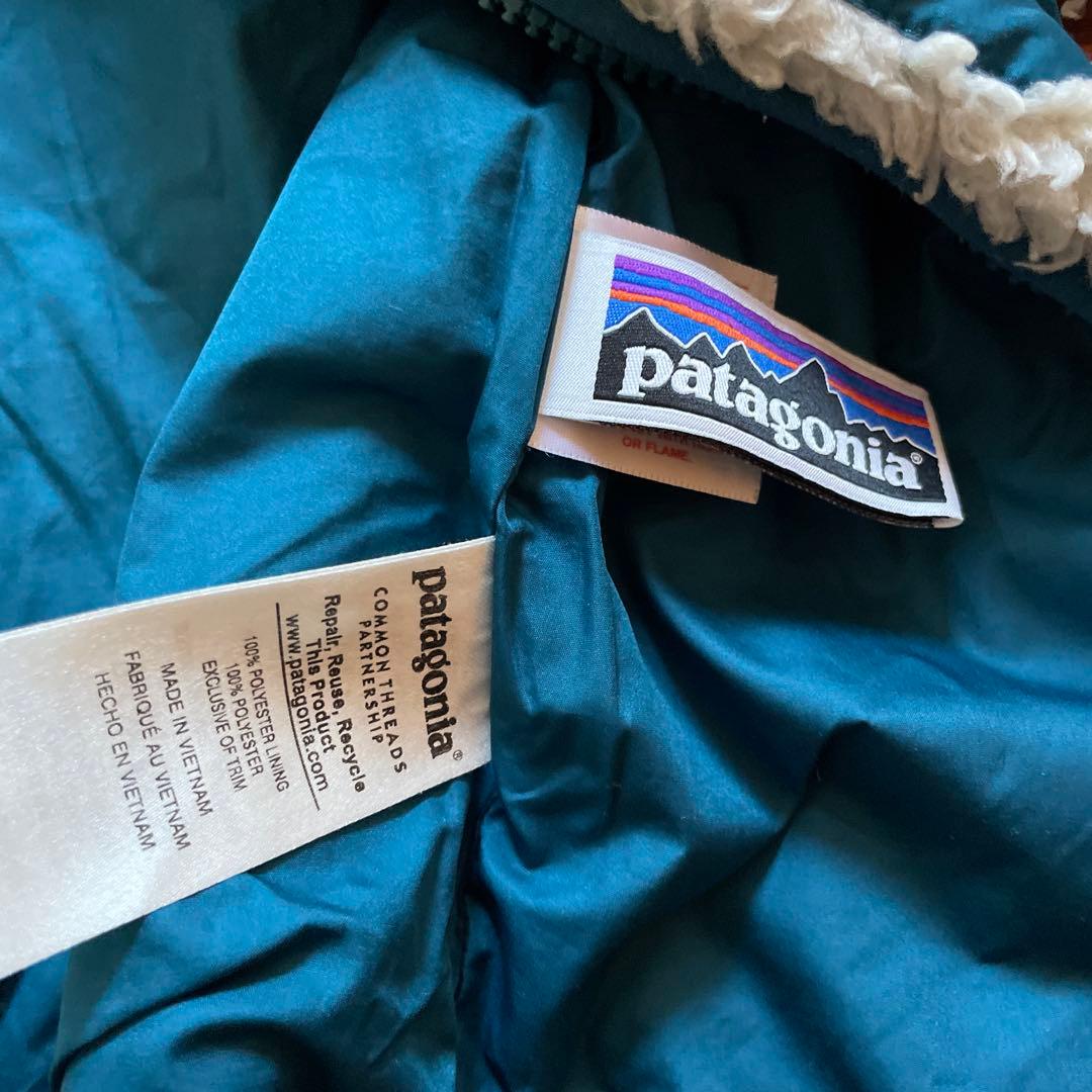 patagonia アウタージャケット 2T ホワイト/ブルー　パタゴニア