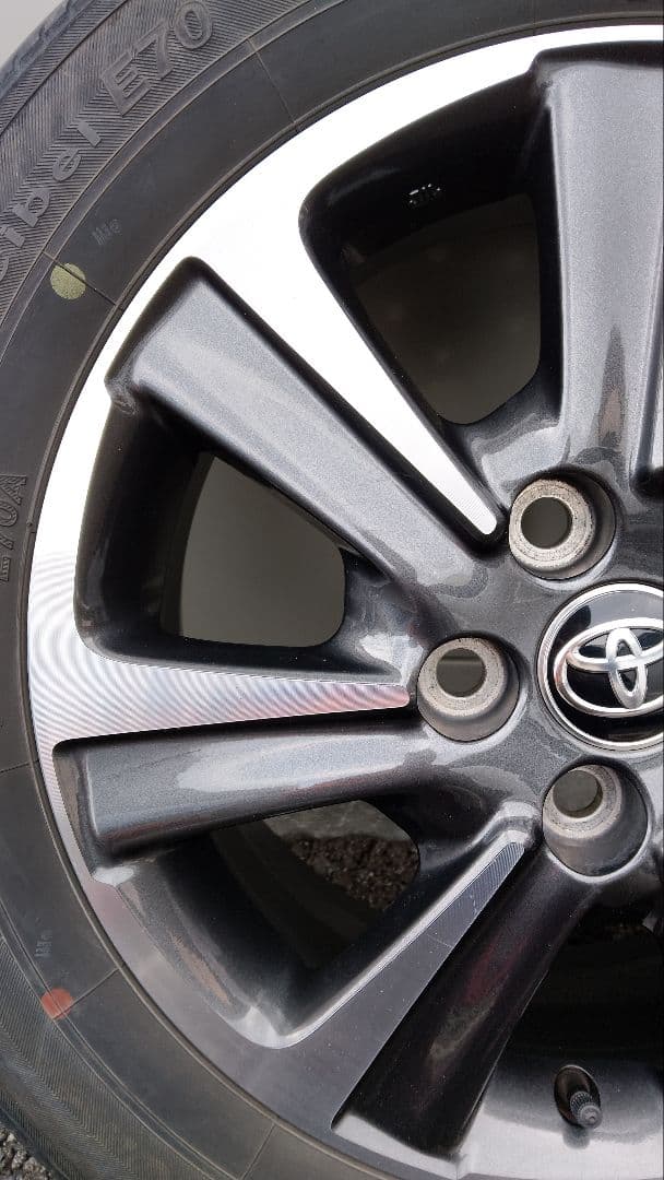 トヨタ純正 ノア ヴォクシー 205/60r16アルミホイール＆タイヤ ②