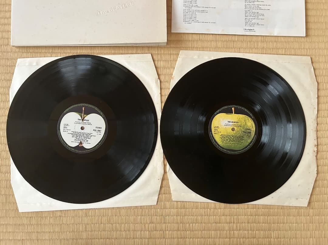 The BEATLES / White Album UK盤レコード（希少盤）