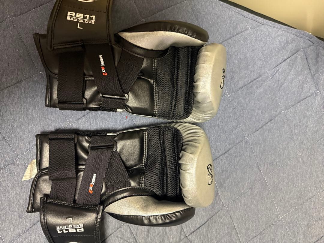 Rival RB11 エボリューション バッググローブ M シルバー 未使用
