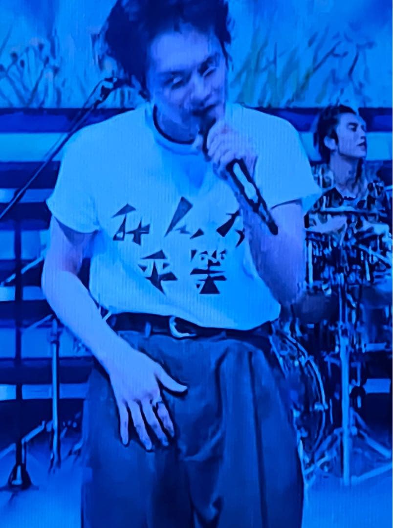 Sasquatchfabrix みんな平等 STRIKE T-SHIRT