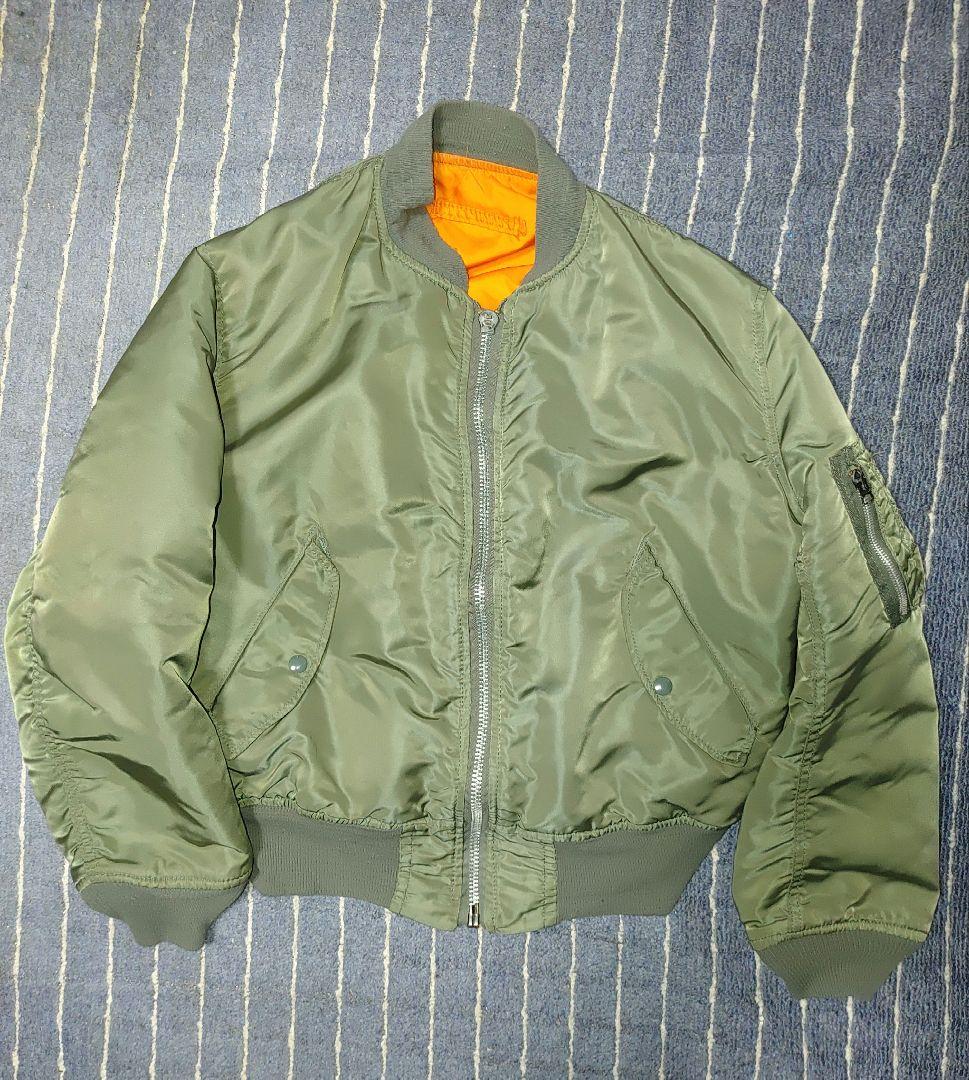ALPHA INDUSTRIES MA-1 フライトジャケット オリーブグリーン