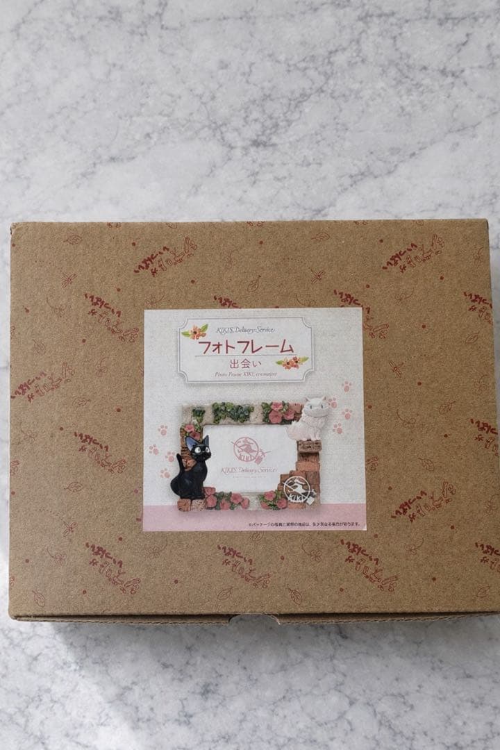 魔女の宅急便 フォトフレーム スタジオジブリ ジジ♡リリー 『出会い』