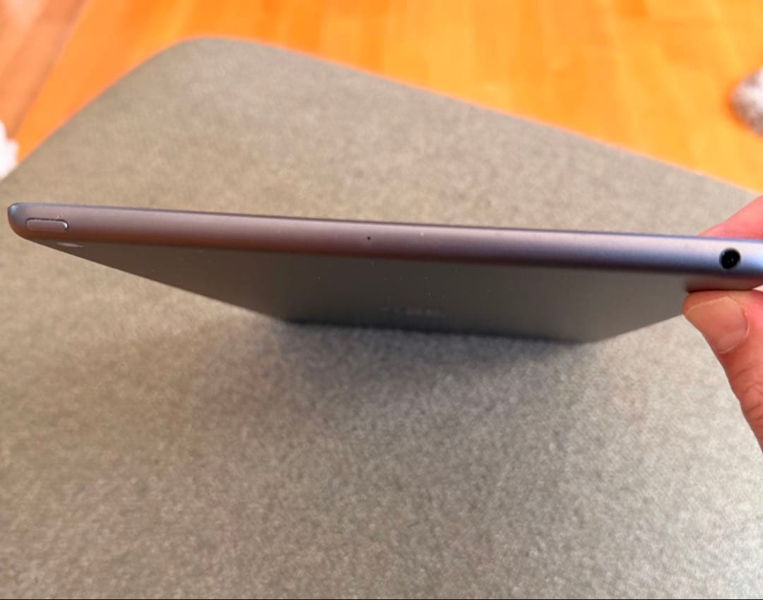 値下げ！Apple iPad (第7世代) 32GB