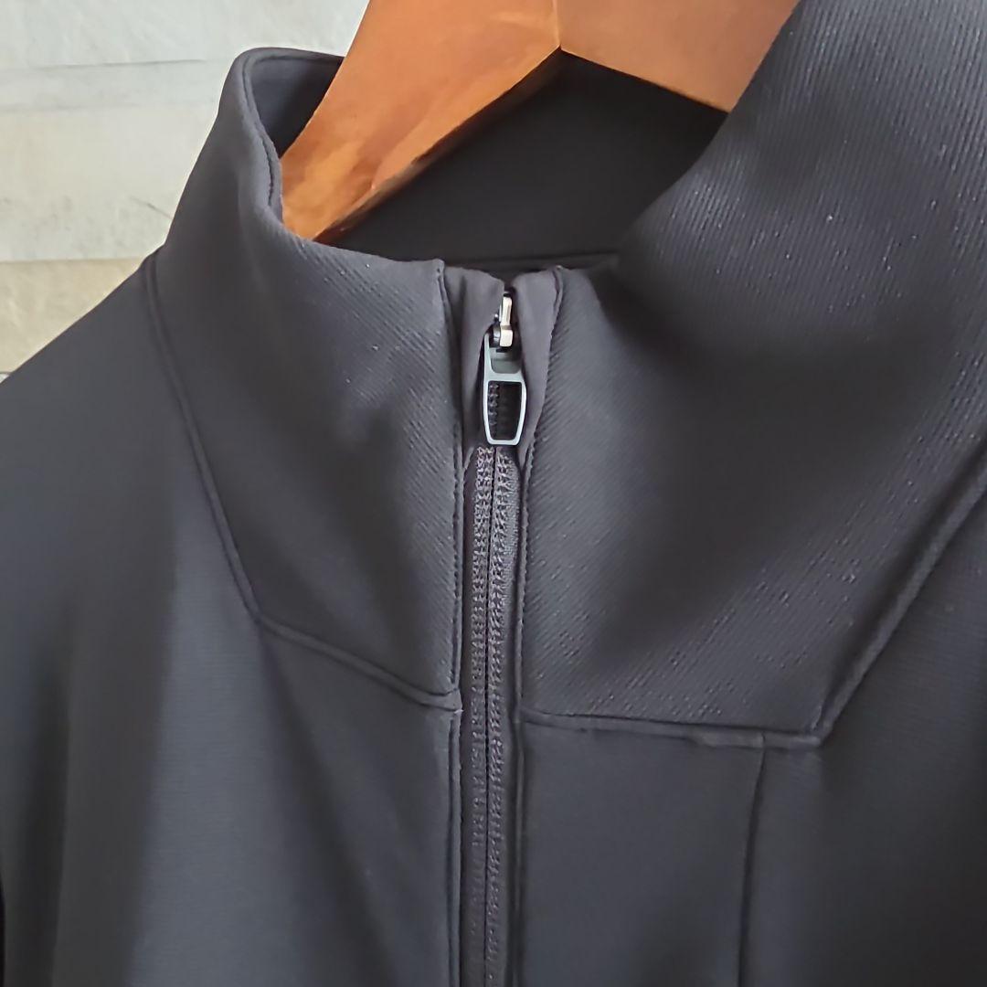 Lululemon Sojournジャケット　ブラック　M