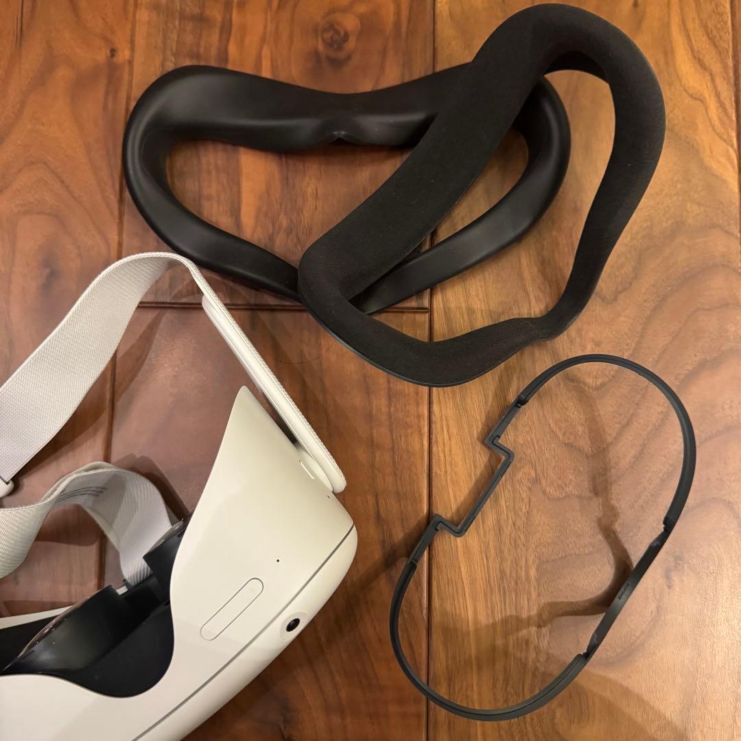 【美品】 Quest 2 VRヘッドセット　256GB