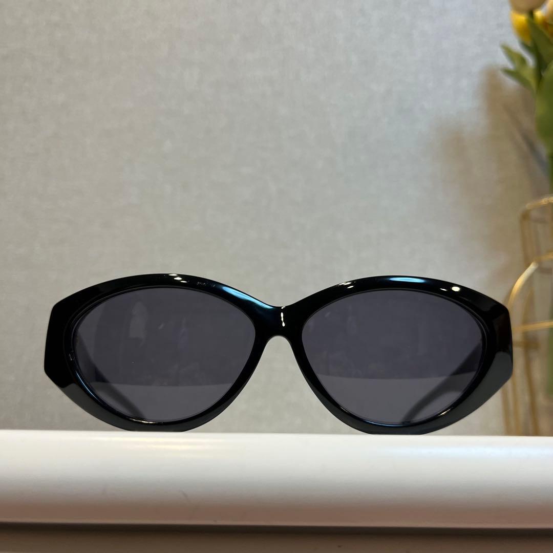 GUCCI サングラス GG2195/S 黒×金ロゴ グッチ GG アイウェア