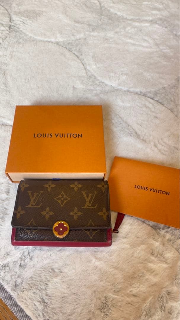LOUIS VUITTON 二つ折り財布 ブラウン/レッド