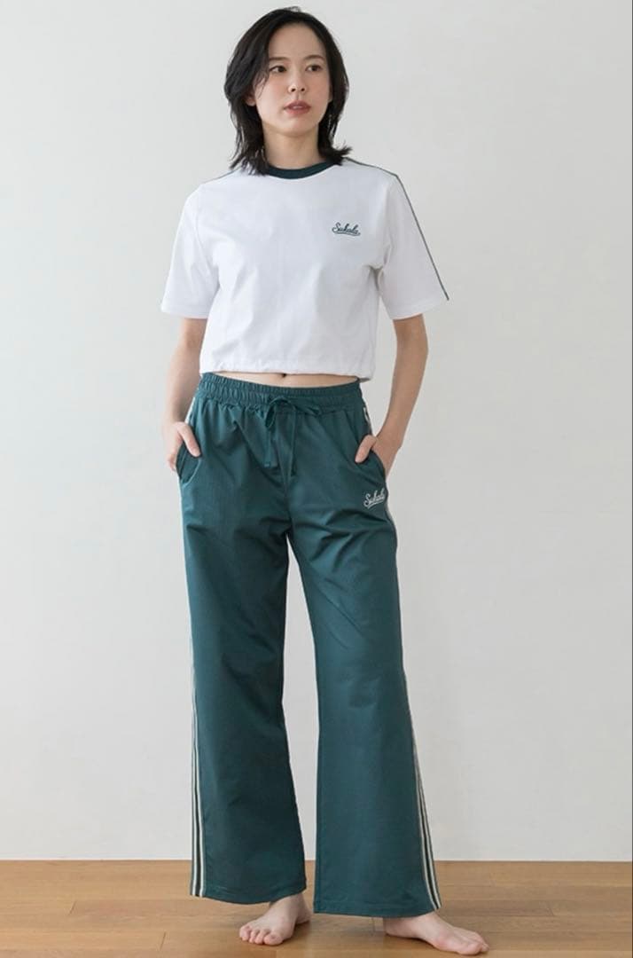 LAVA限定 【SUKALA】ブラトップ付きラインクロップドTee