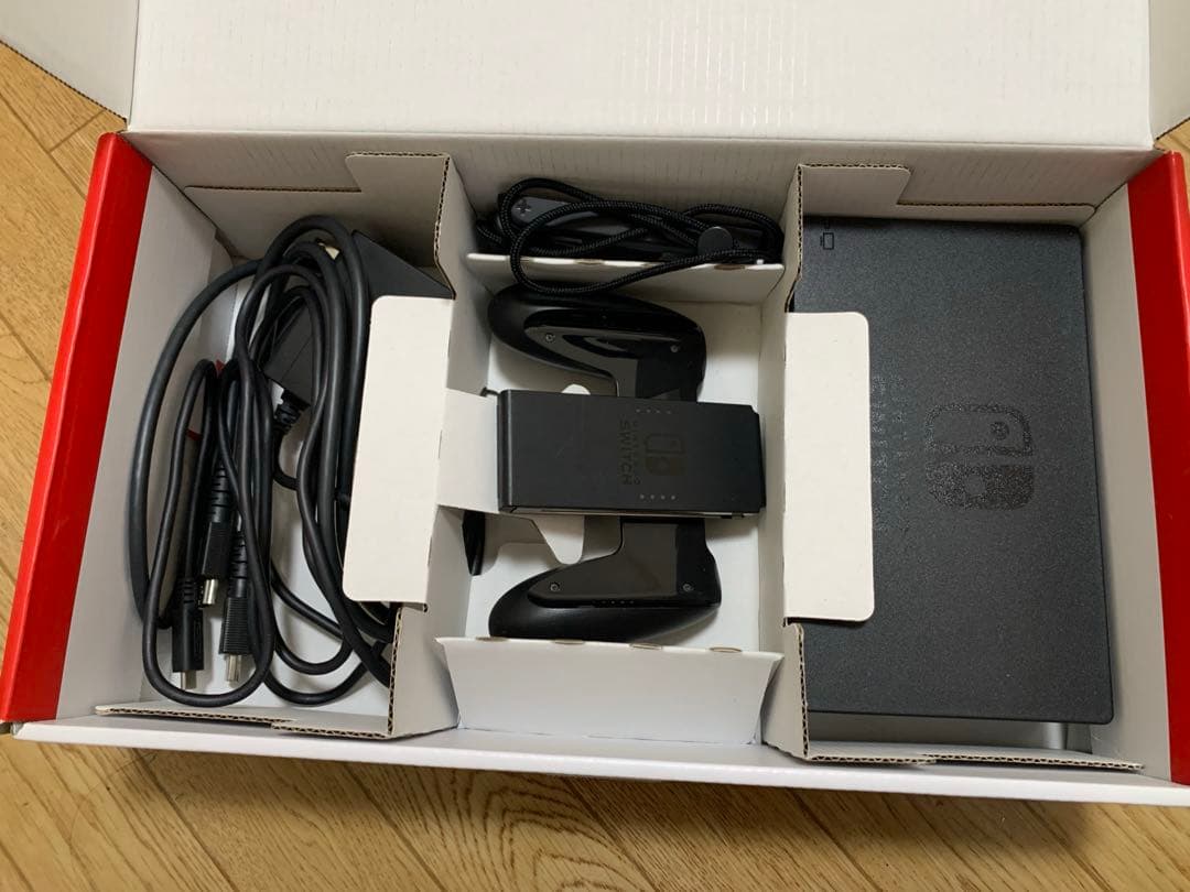 Nintendo Switch 本体 赤