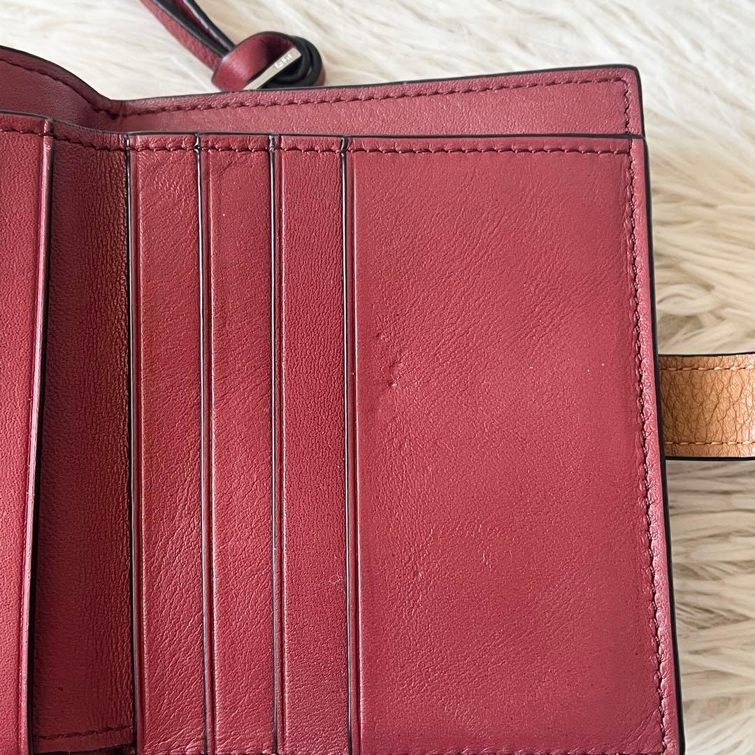 LOEWE 二つ折り財布 ブラウン　コンパクト　キャラメル　ピーカン