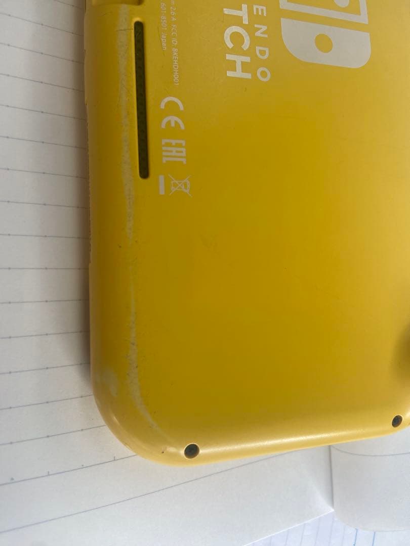 も*ば様 ［ジャンク品］Nintendo Switch Lite イエロー