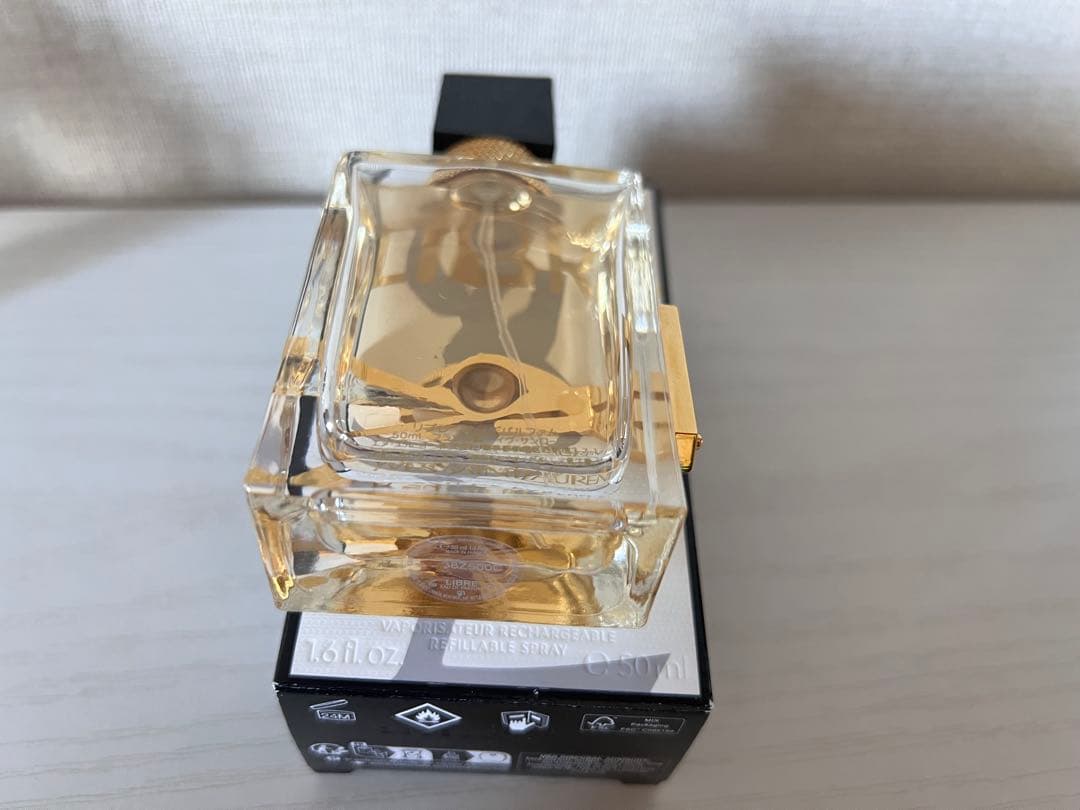 大越　Yves Saint Laurent 香水