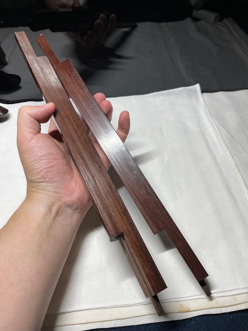 紫檀。木。三味線の構件。昭和時代。美品。舊家蔵出し。希少品。重量約838.5g