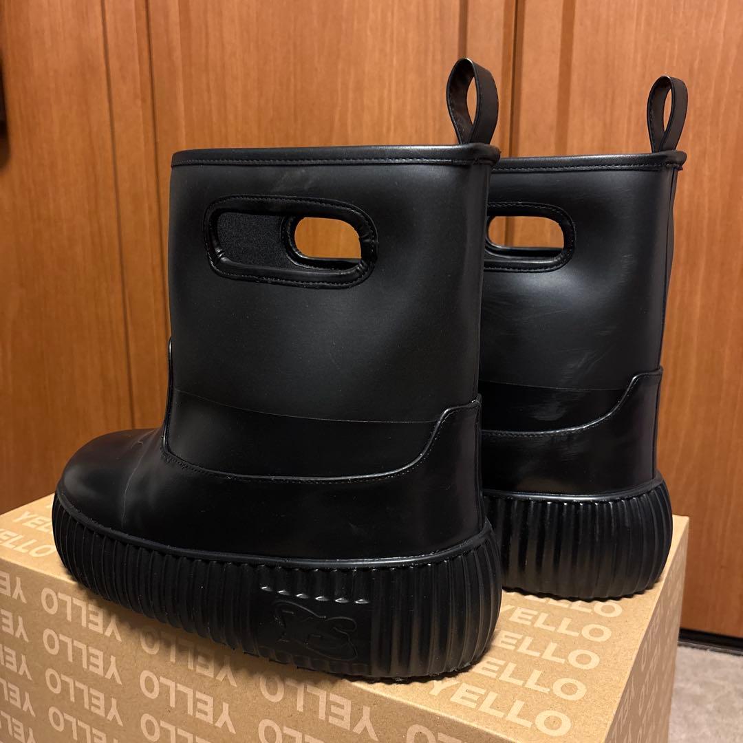 靴 YELLOW SHORT BOOT BLACK