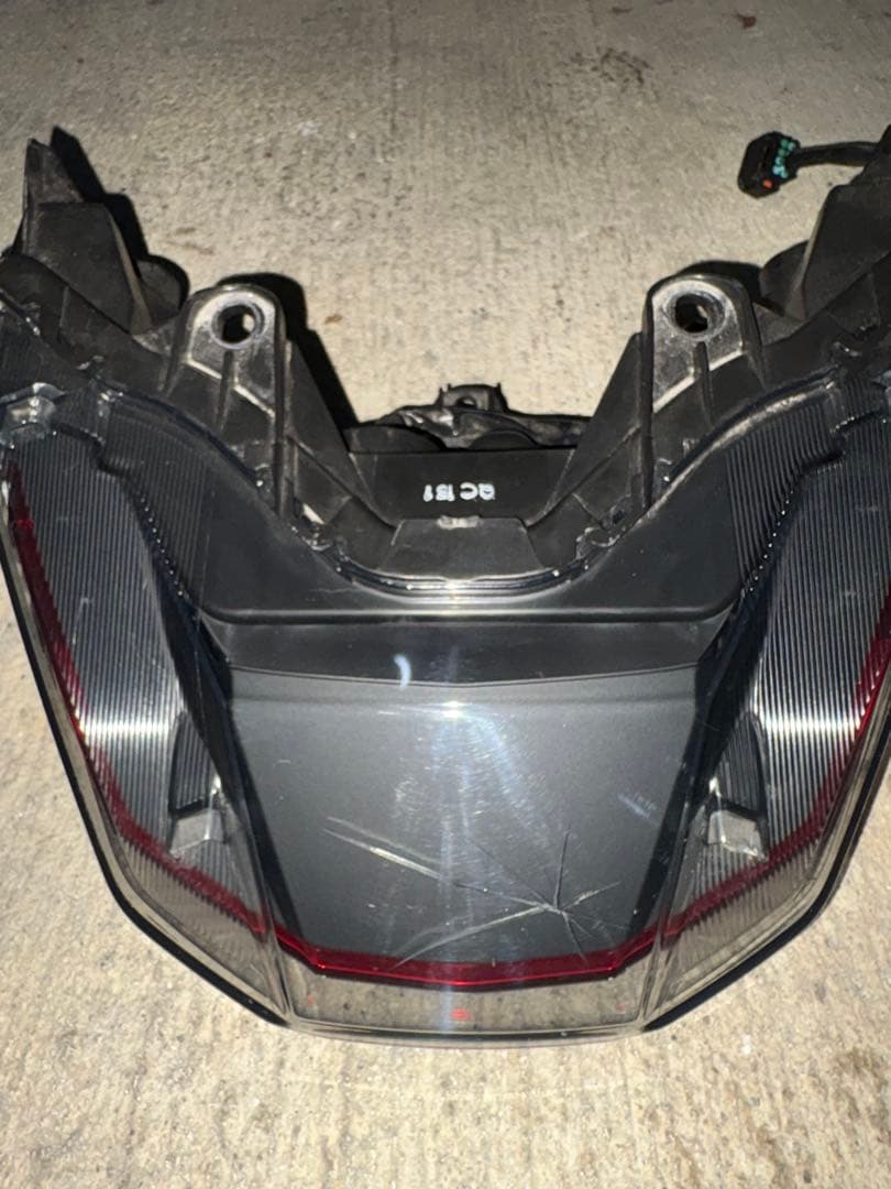 PCX JK05 前期 テールランプ 訳あり