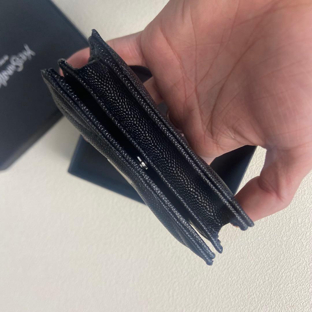 Yves Saint Laurent ブラック 二つ折り財布