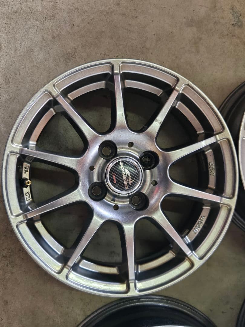 14インチ シルバー　ホイール 4本セット
