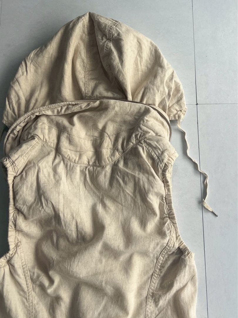トップス \"GOA\" Gimmick Hoodie Vest