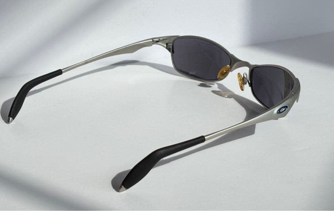 Oakley スポーツサングラス シルバー
