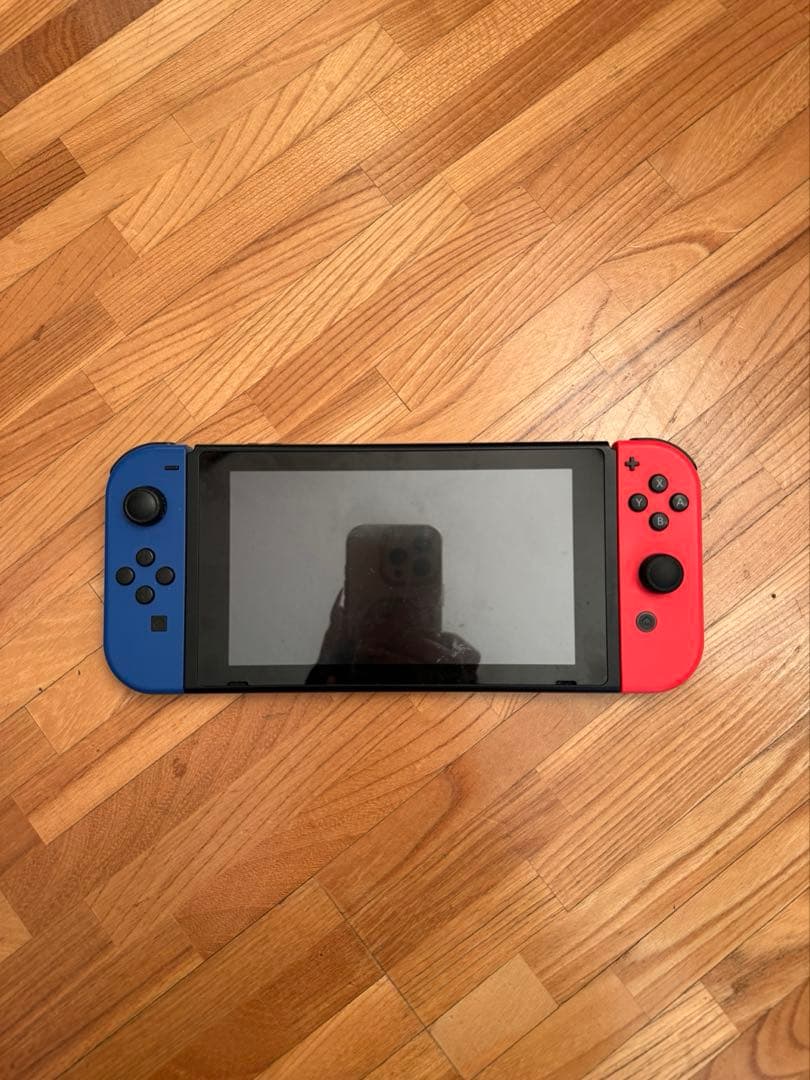 リ*ウ様 Nintendo Switch 本体 レッド ブルー