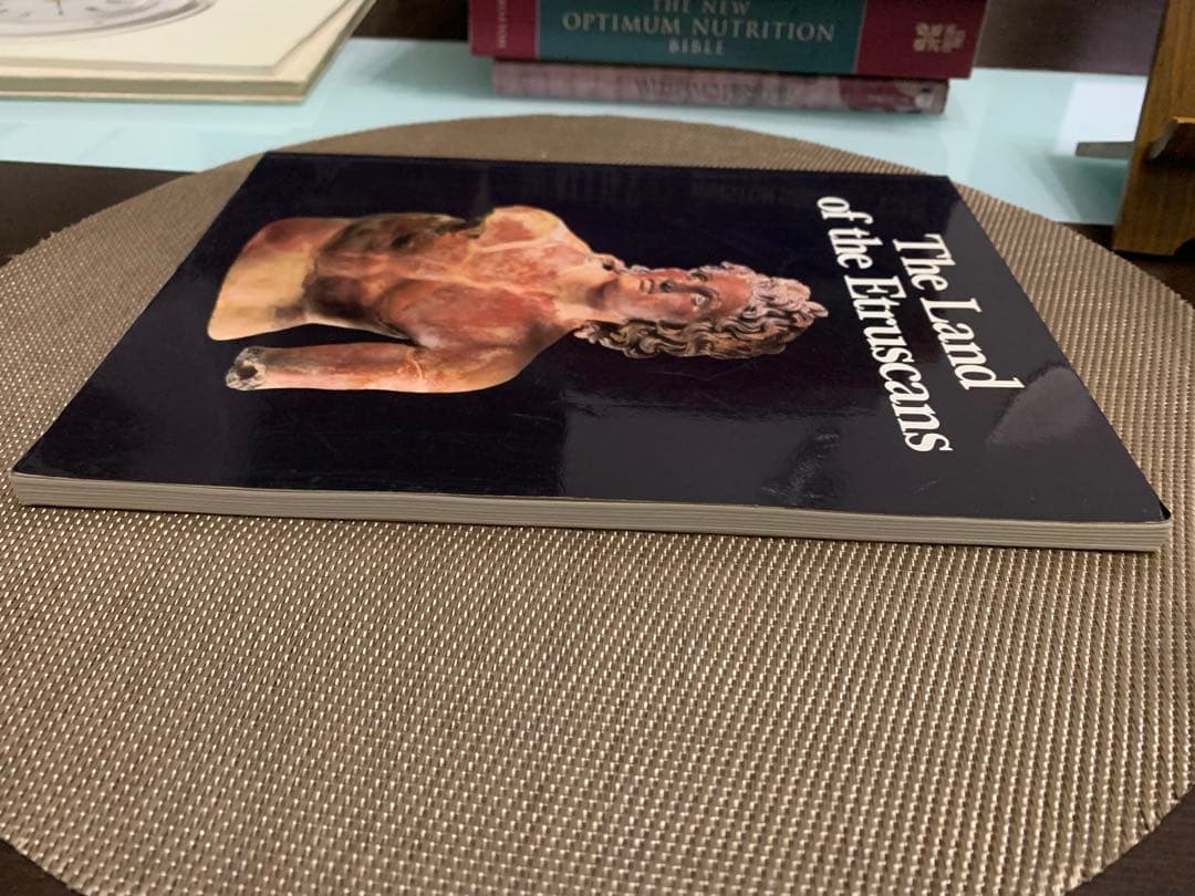 希少　The Land of the Etruscans 英語版