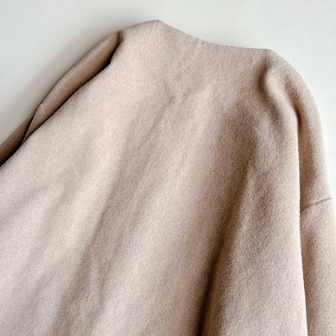ぴーちゃん/ OMEKASI ⿻ ノーカラー Aライン コート ナチュラル