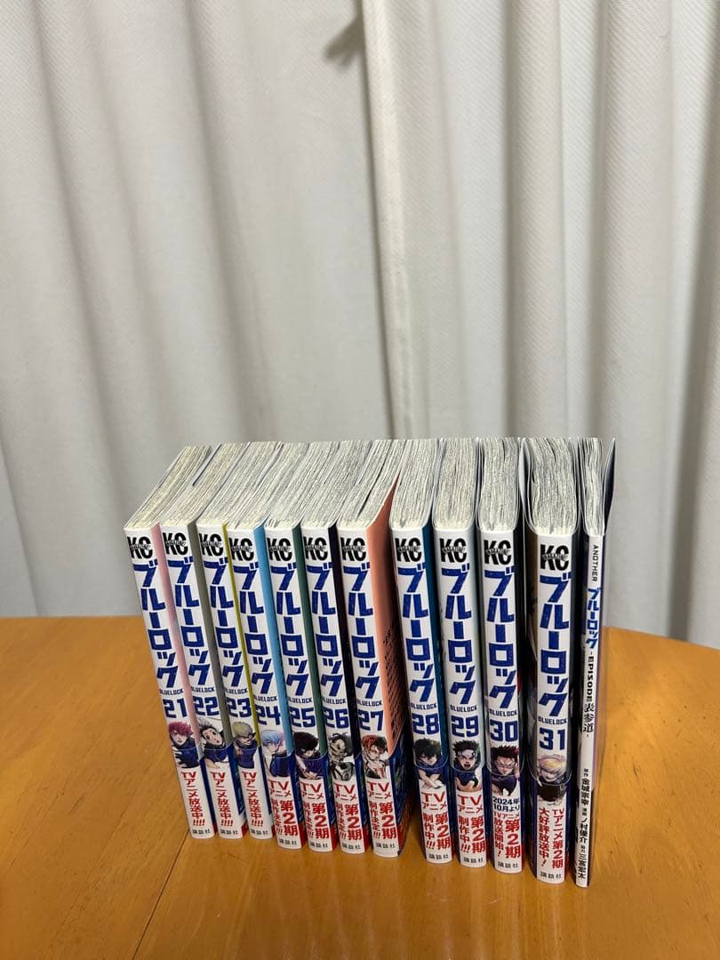 ブルーロック1〜31巻＋映画特典付き