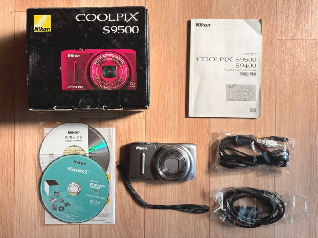 Nikon COOLPIX S9500 デジタルカメラ　コンデジ