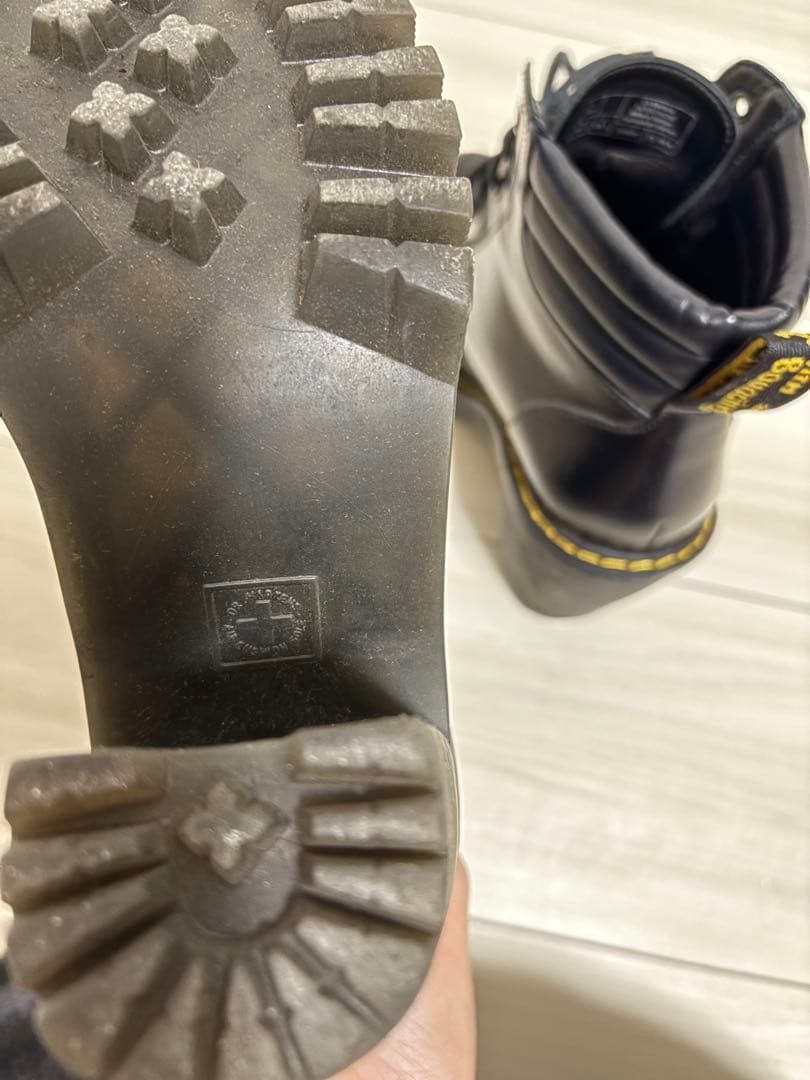 Dr. Martens ドクターマーチン PERSEPHONE UK3