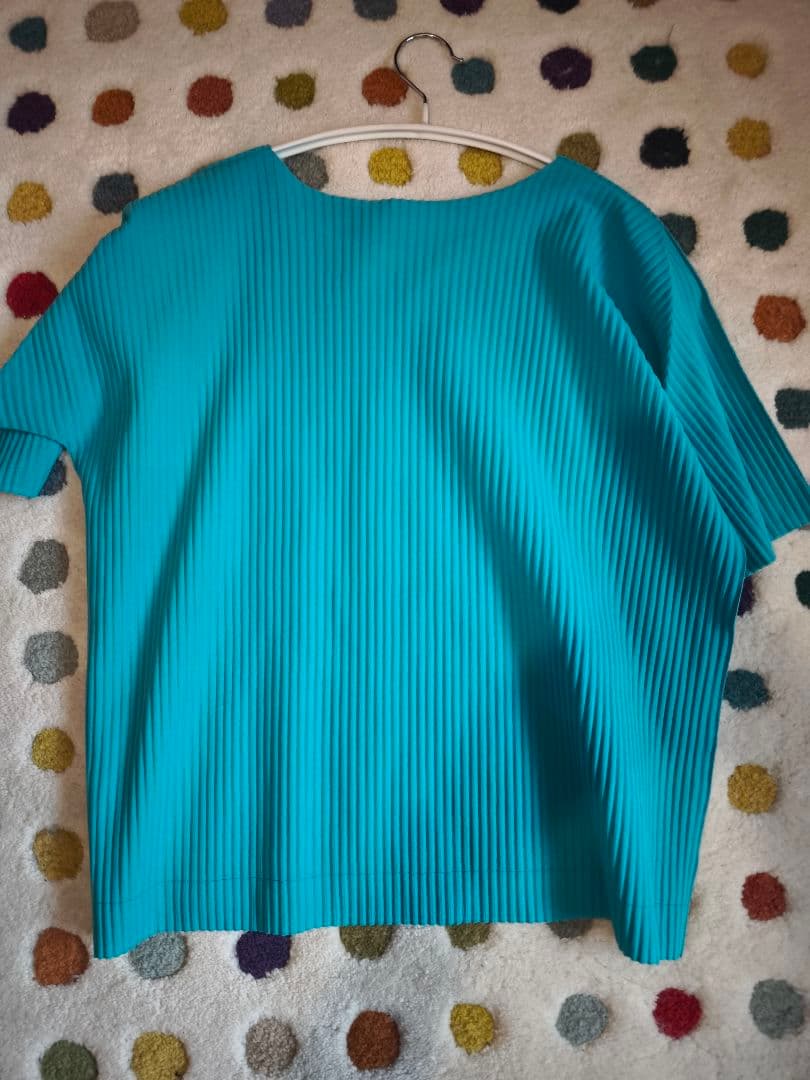 Issey Miyake Tシャツ