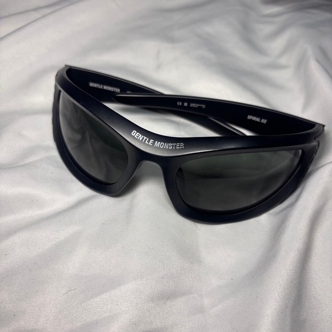 GENTLE MONSTER MUGLER サングラス