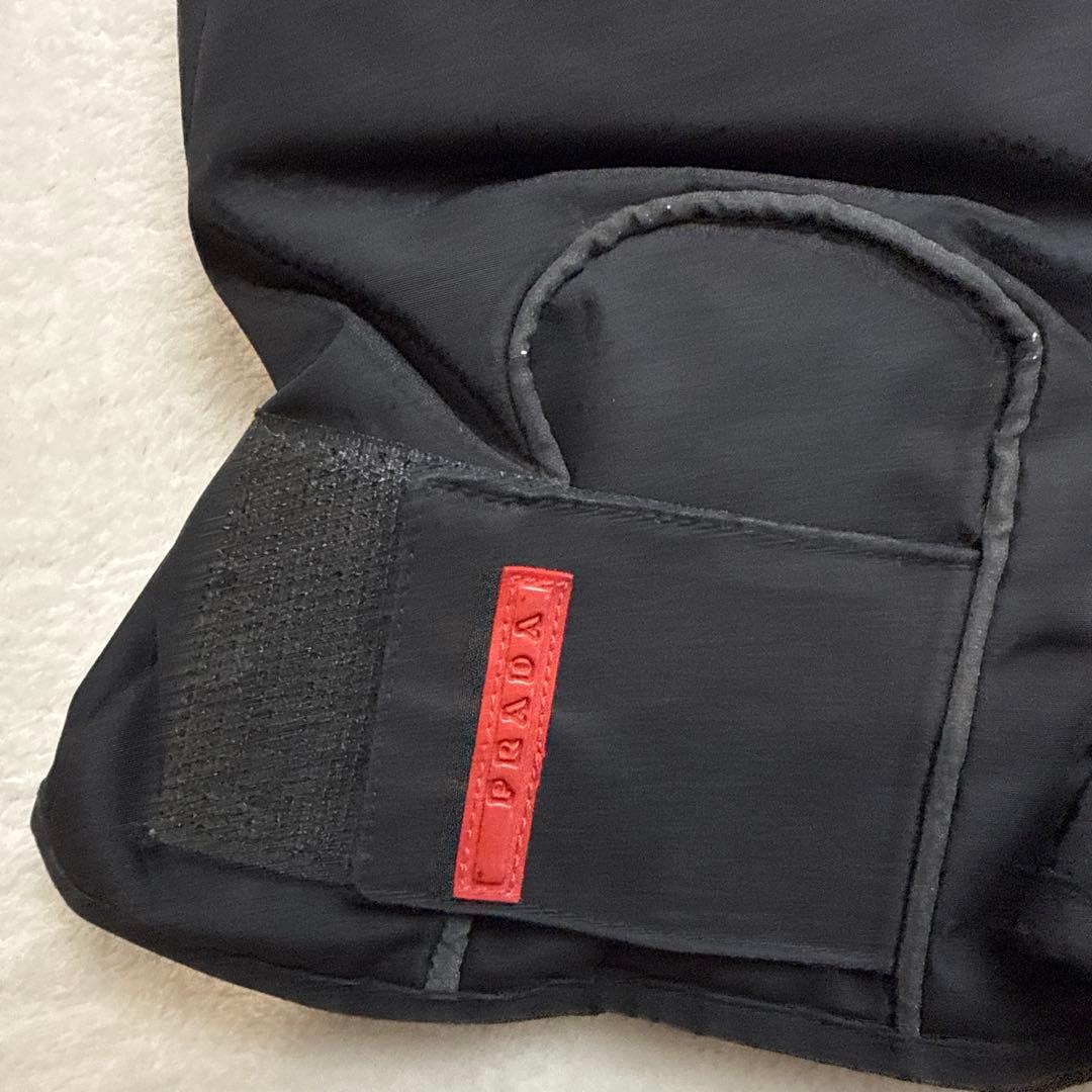 プラダPRADA レザー切り替えナイロングローブ　ブラック　サイズ8 1/2