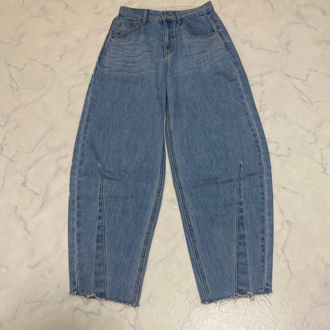CADUNE カーヴィーデニム　38 大人気定番　ライトブルー　美品　23SS