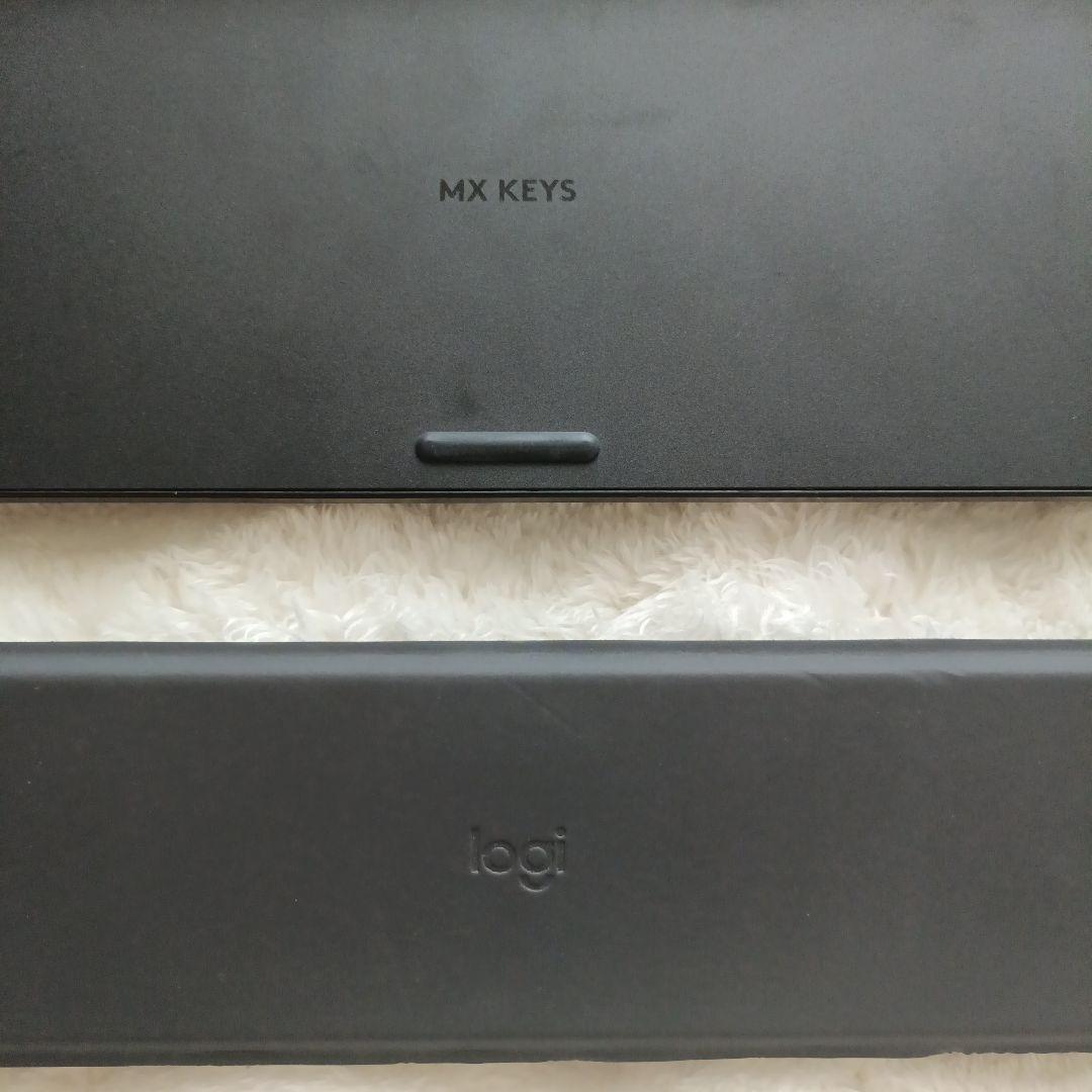 Logicool　MX KEYS　US配列　リストレスト付き