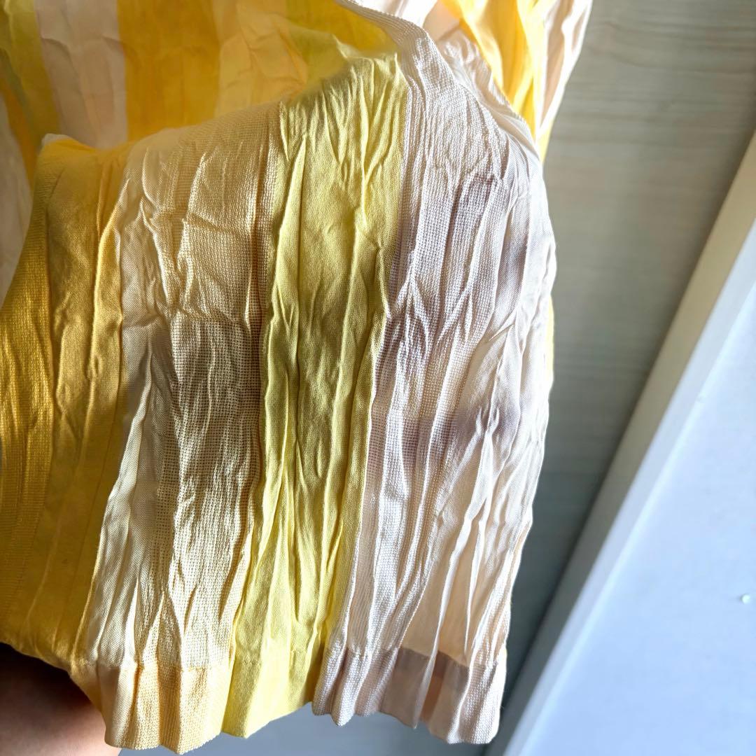 イッセイミヤケ　ワンピース　イエロー　美品