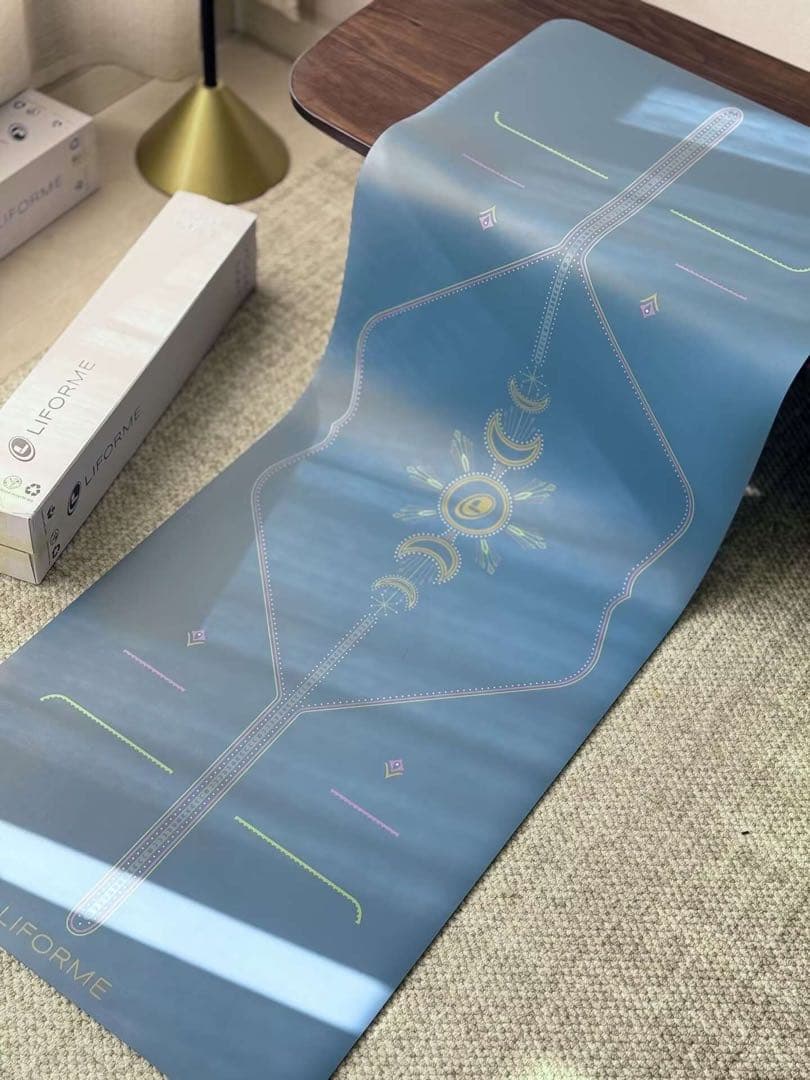LIFORME ヨガマット ブルー 収納ケース付き