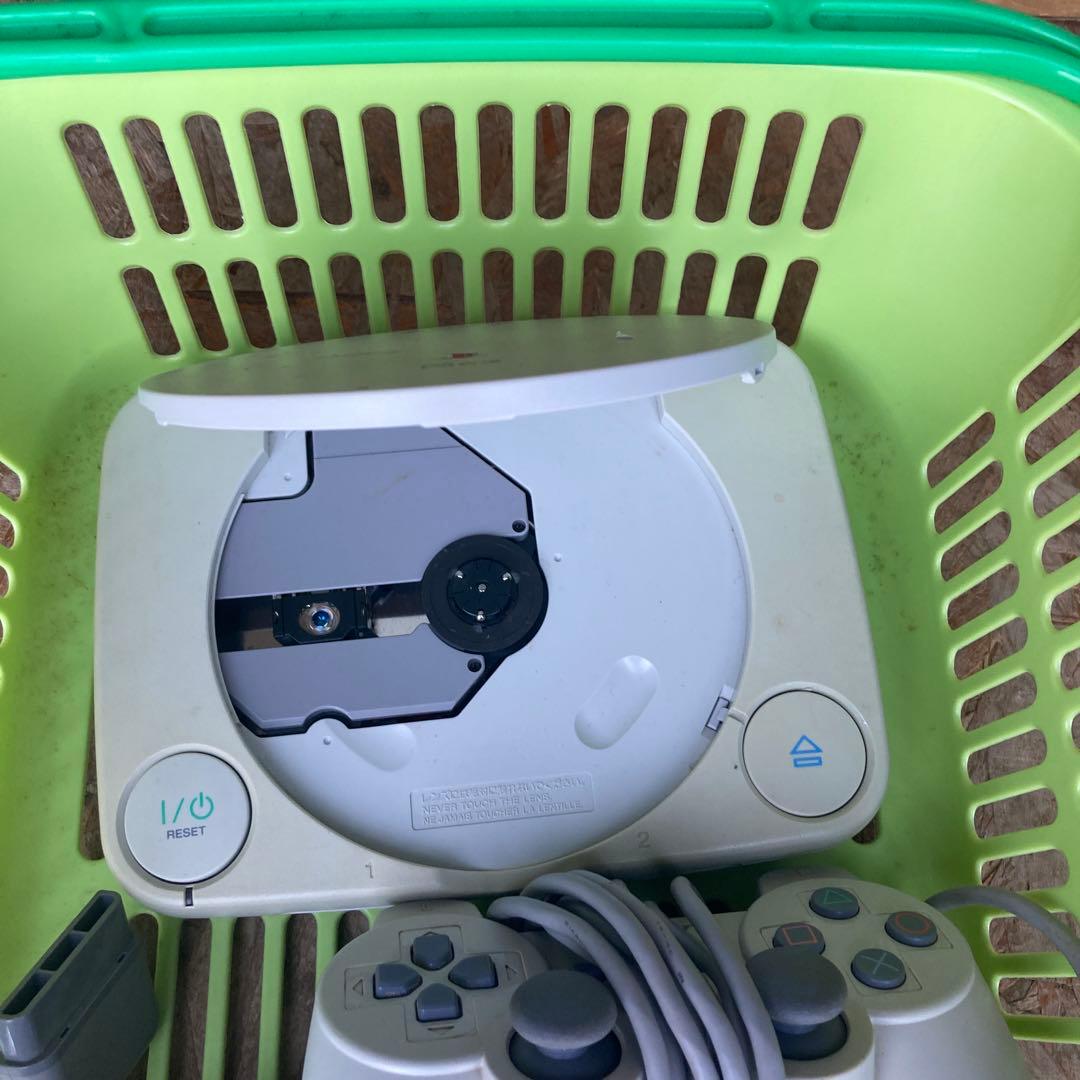ハ*ん様 Sony PlayStation One 付属品有り ソフト　まとめ