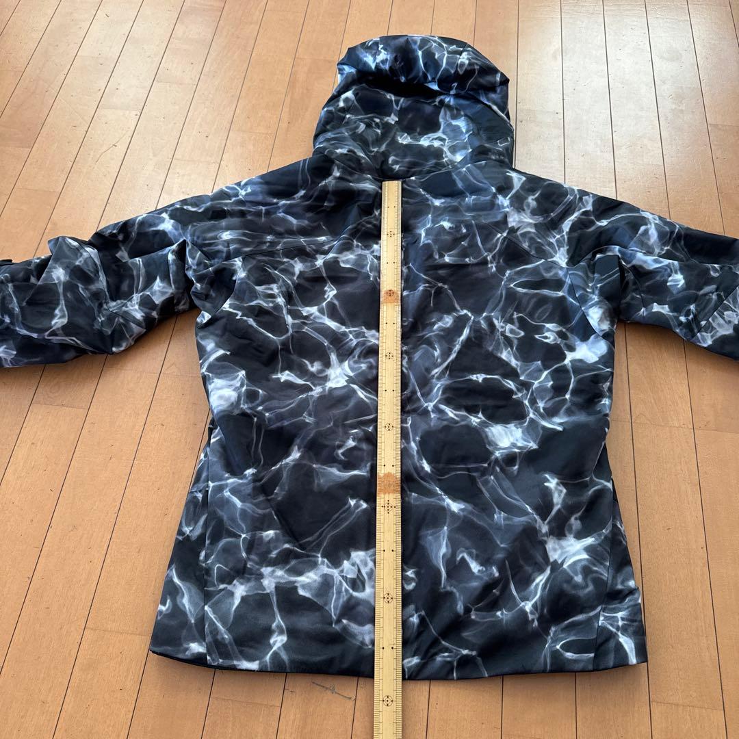 DESCENTE スノーボードジャケット Mサイズ