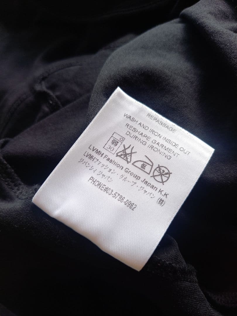t*★様 GIVENCHY☆リカルドティッシ☆赤グラフィック☆レアTシャツ新品未