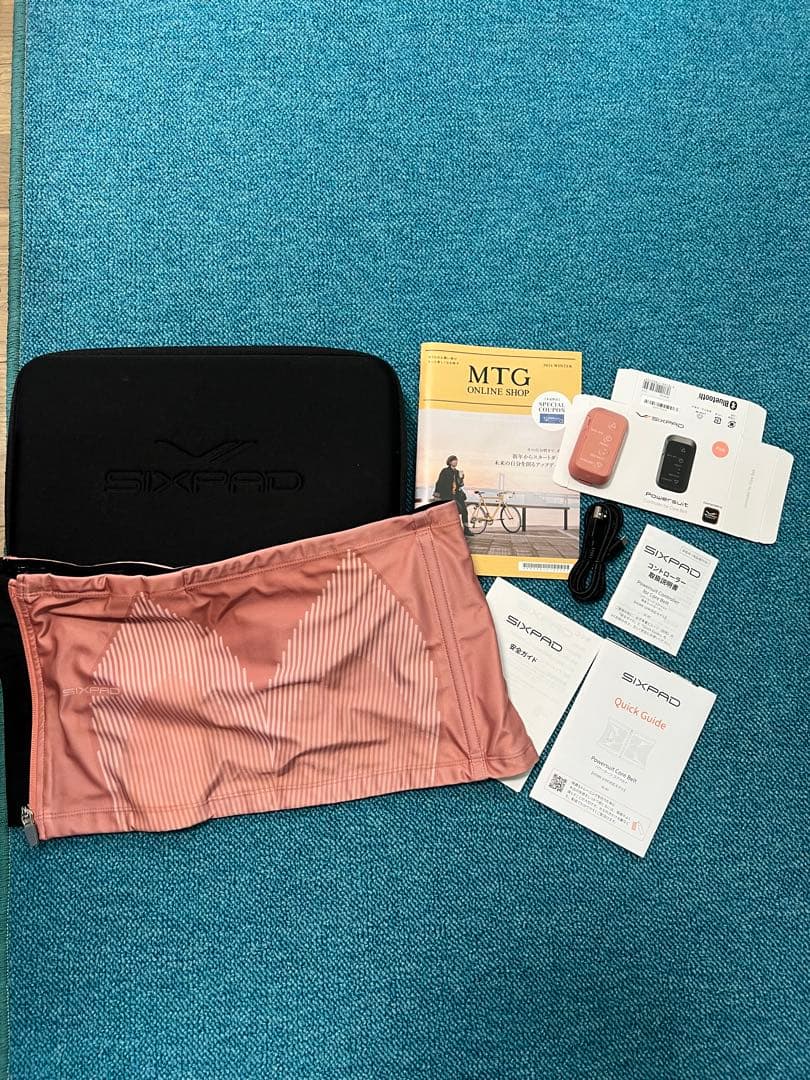 【美品】シックスパッド　パワースーツコアベルトL 専用コントローラー、付属品有
