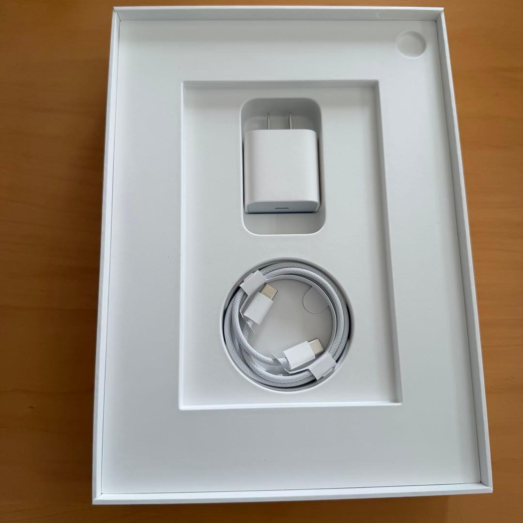 iPad　A16　11インチ　128GB　ブルー