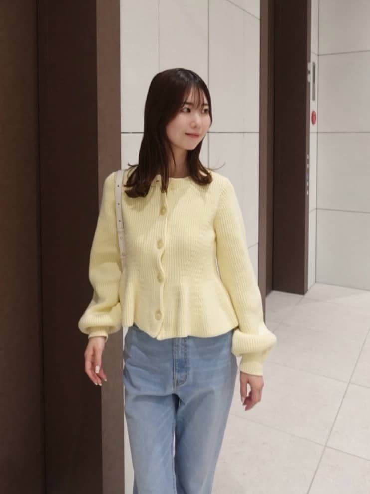 実物写真掲載 ココディール ペプラムボタンニット
