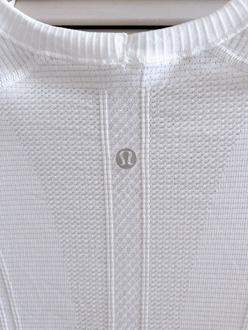 lululemon ルルレモン　メッシュ　長袖　ロングT