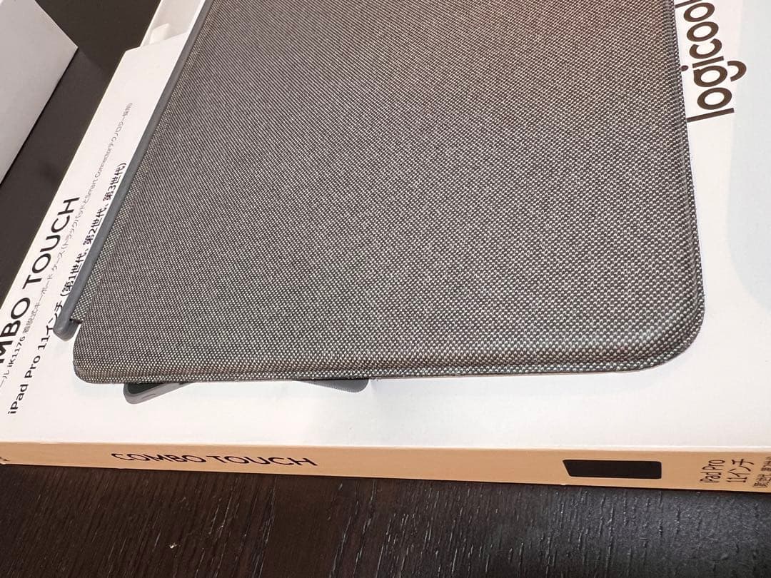 Logicool Combo Touch iPad Pro 11インチ用