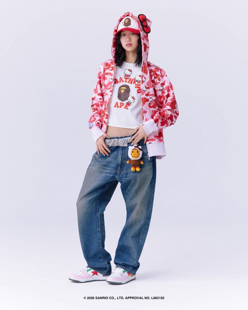A BATHING APE ハローキティ Sパーカー