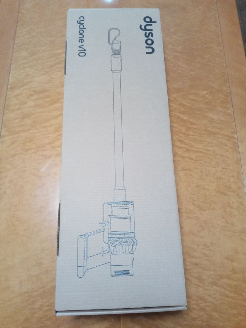 【新品未使用】dyson　Cyclone　v10 SV12 FF LF